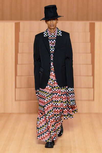 Look 47
